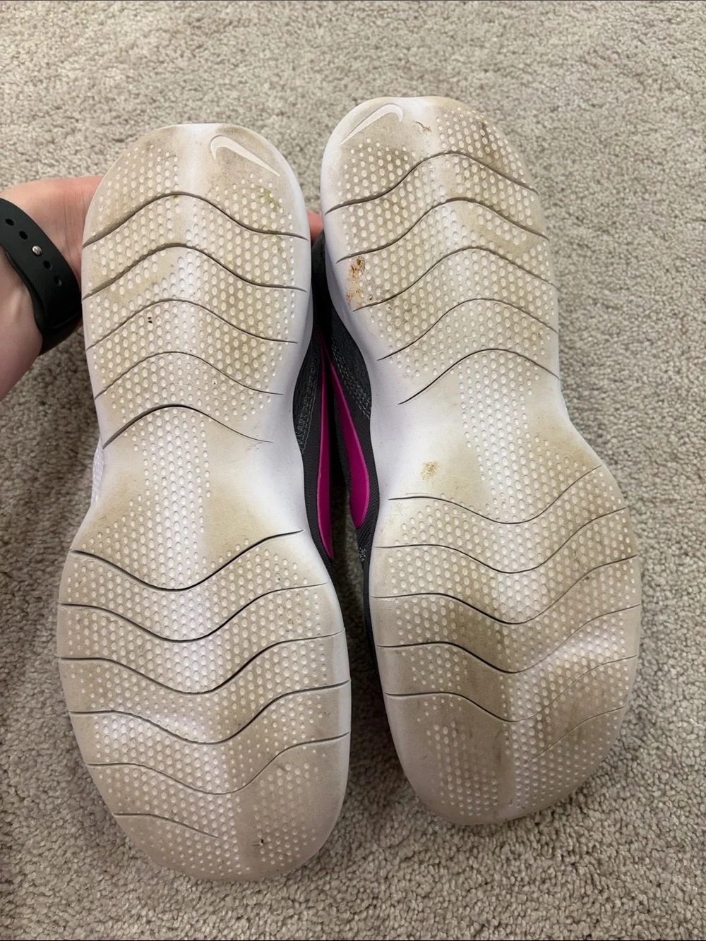 Nike Flex Sneakers